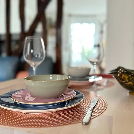 Cosy Au Coeur Du Village Ramey Montmartre Metro 12 Apartman